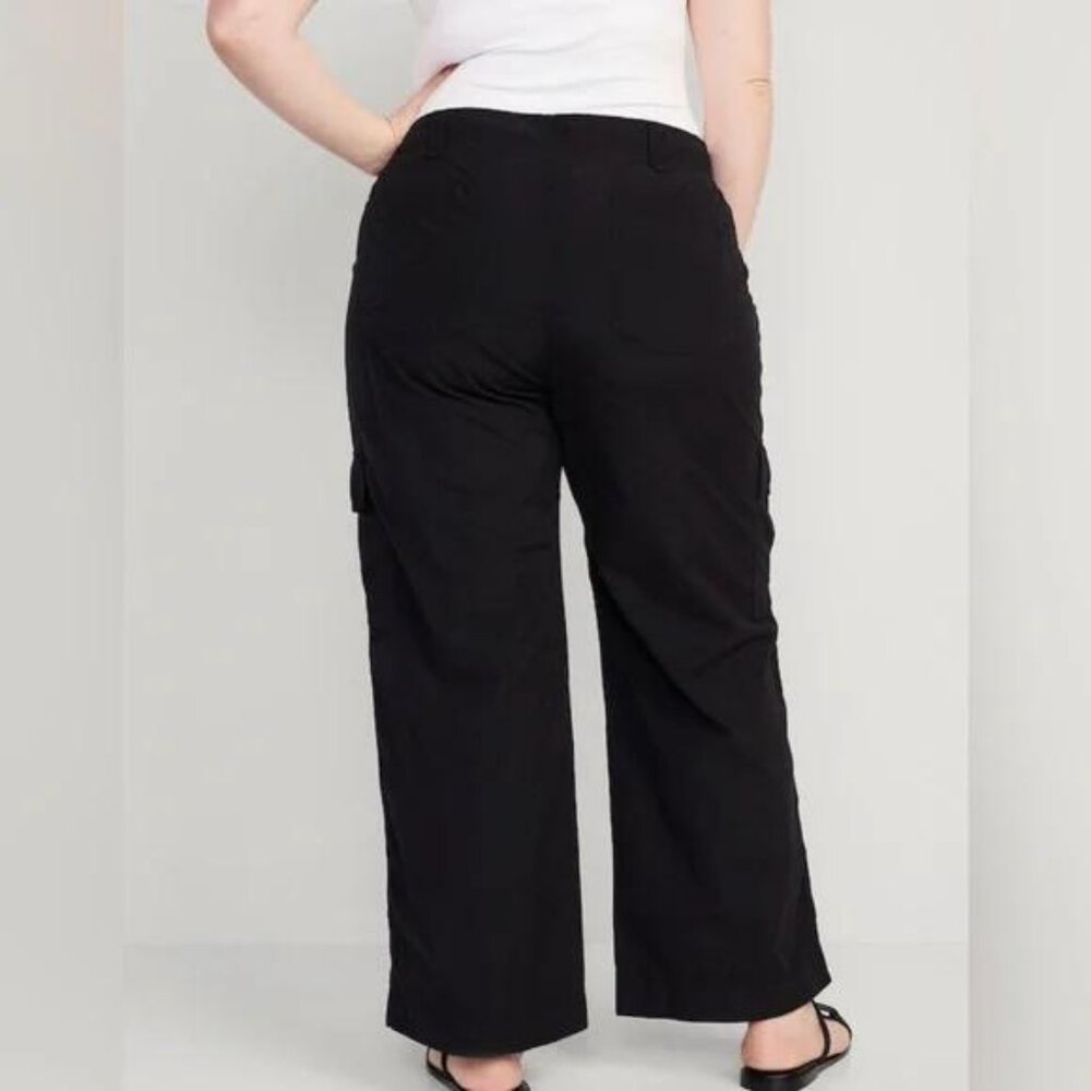 NWT Old Navy  Black Mid-Rise Wide-Leg Cargo Pants for Women - Picture 7 of 7